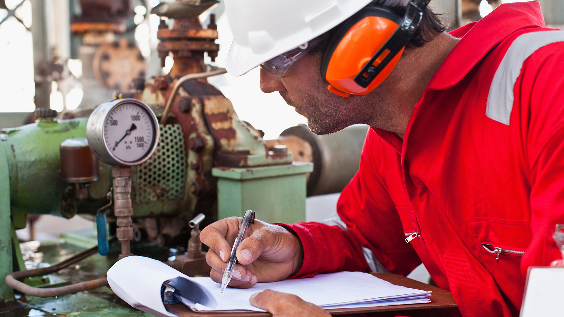 Ensure maximum extraction of resources from a field | ESA